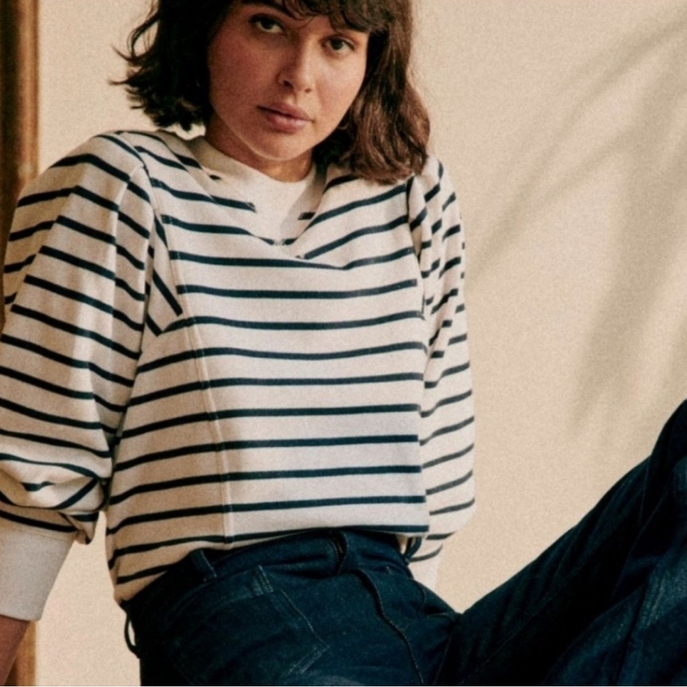Sezane Alexa White and Black Sweashirt